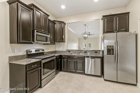 3566 Bancroft Drive, Melbourne FL - photo 6 of 71