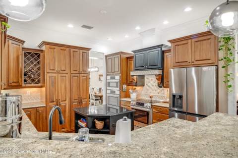 3935 Turkey Point Drive, Melbourne FL - photo 20 of 75