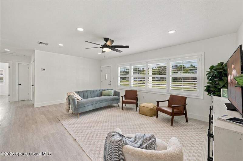 3 bedroom Single Family Residence at 446 Coral Drive, Loveridge Heights Subd, Melbourne — photo 4