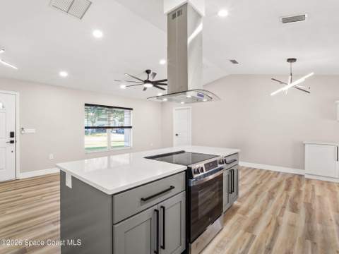 366 Fernandina Street, Palm Bay FL - photo 10 of 31