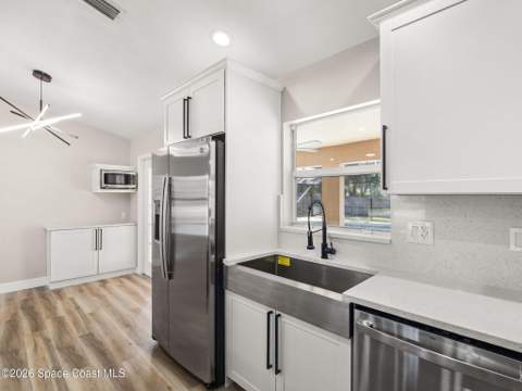366 Fernandina Street, Palm Bay FL - photo 11 of 31