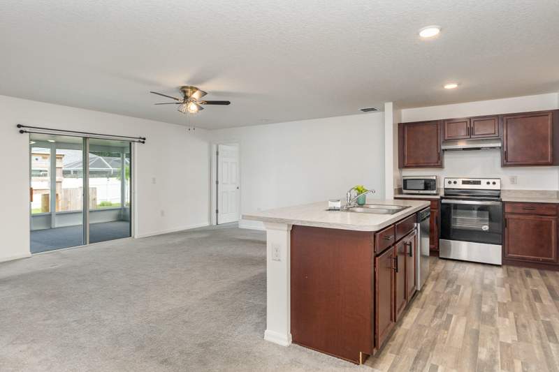 4 bedroom Single Family Residence at 571 Gallagher Street, Port Malabar Unit 31, Palm Bay — photo 2
