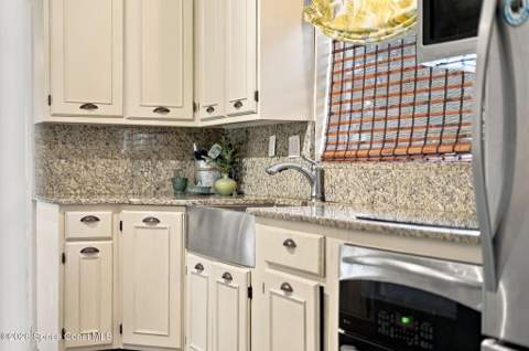 905 S Brevard Avenue, Cocoa Beach FL - photo 24 of 51