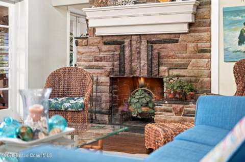 905 S Brevard Avenue, Cocoa Beach FL - photo 8 of 51