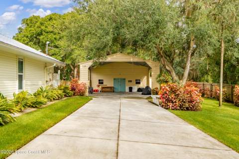 9791 Fleming Grant Road, Micco FL - photo 6 of 36