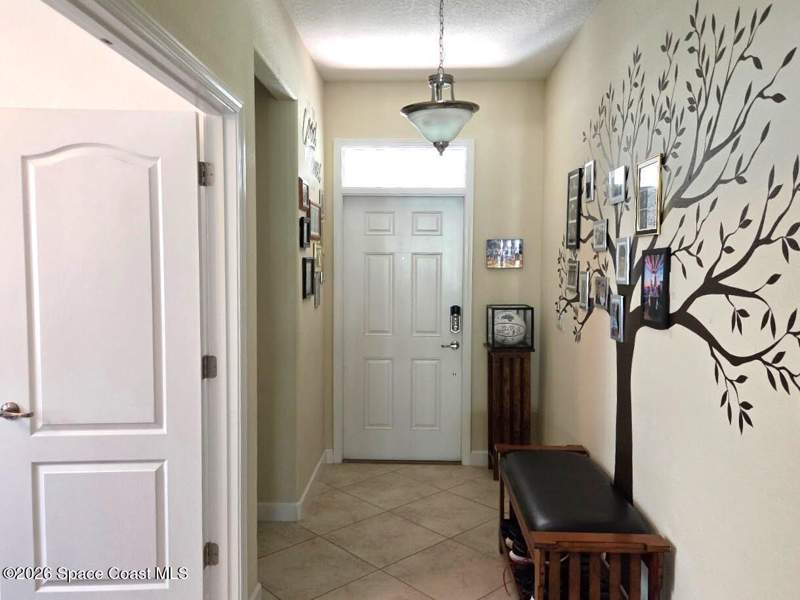 3 bedroom Single Family Residence at 6468 Van Ness Drive, Heritage Isle Pud Phase 8, Melbourne — photo 4