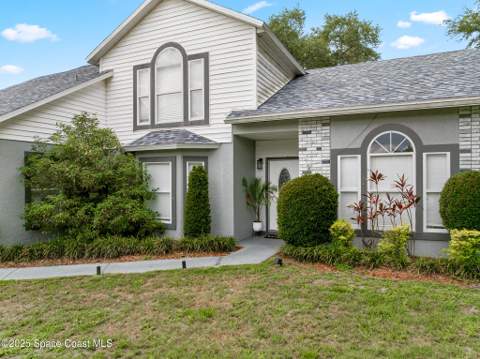 4236 Pondapple Drive, Titusville FL - photo 6 of 57