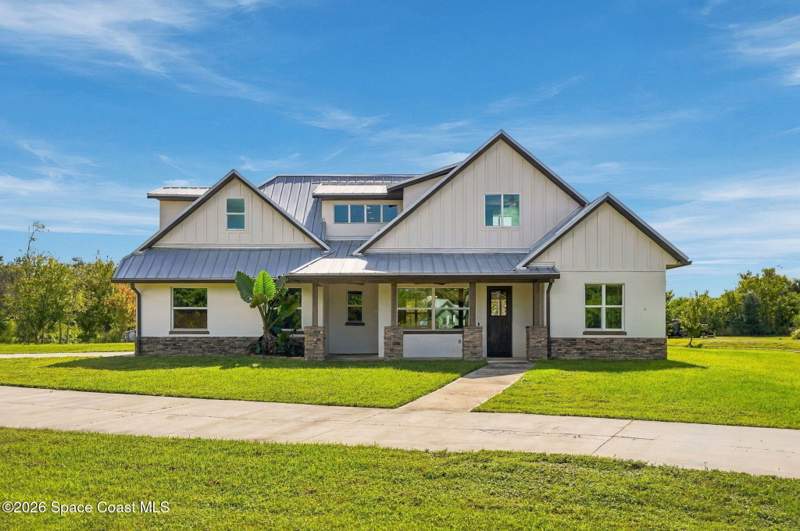 5 bedroom Single Family Residence at 202 Tranquility Lane, Cocoa, Cocoa — photo 3