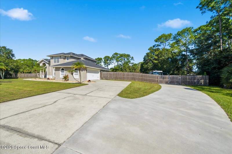 3 bedroom Single Family Residence at 4120 Careywood Drive, Carolwood Estates No 6 Replat, Melbourne — photo 5