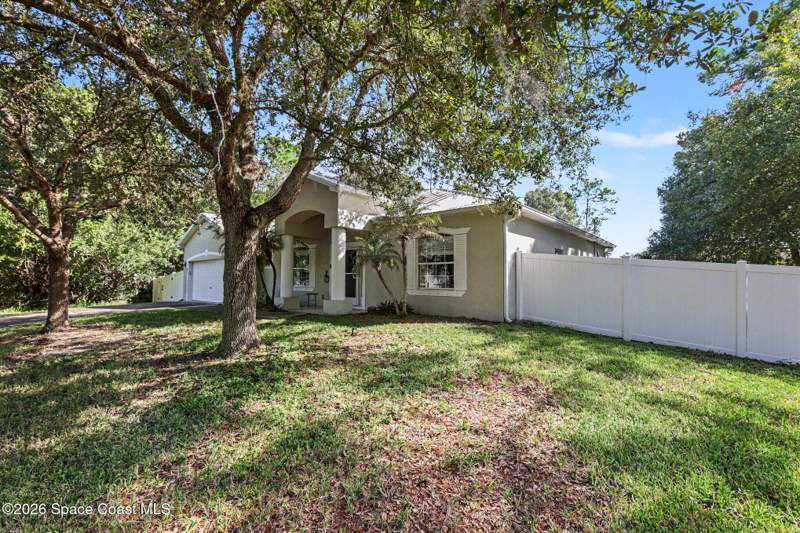 3 bedroom Single Family Residence at 491 Goldsmith Avenue, Port Malabar Unit 14, Palm Bay — photo 3