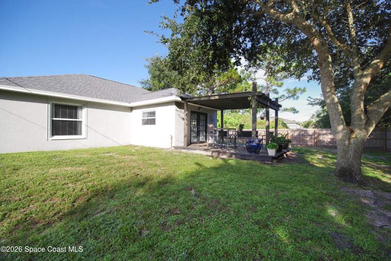 3 bedroom Single Family Residence at 1572 Agnes Avenue, Port Malabar Unit 16, Palm Bay — photo 2