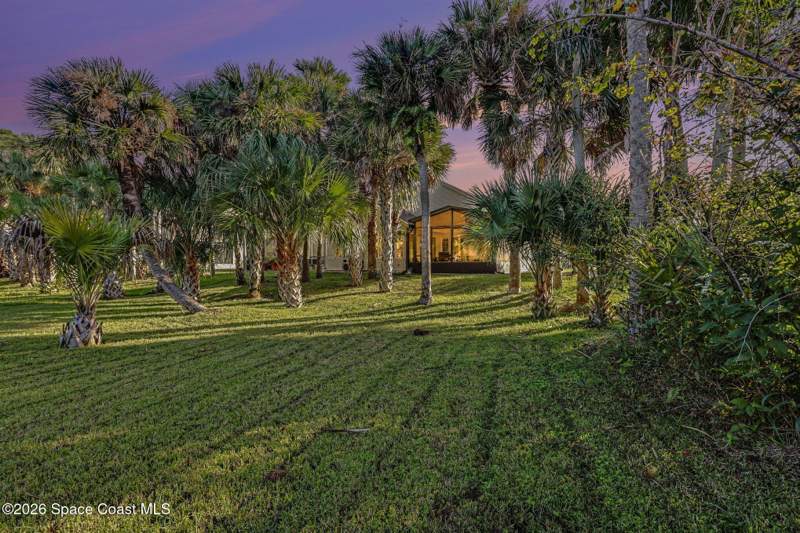 2 bedroom Single Family Residence at 658 Plantation Drive, The Great Outdoors Premier RV/Golf Resort Xi, Titusville — photo 3