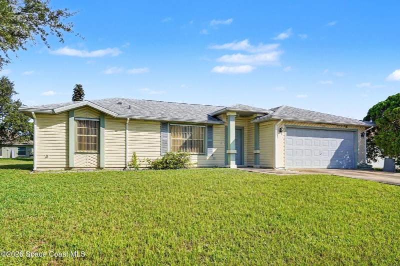 3 bedroom Single Family Residence at 1049 Buford Street, Port Malabar Unit 42, Palm Bay — photo 3