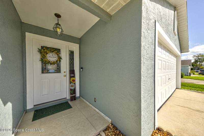 3 bedroom Single Family Residence at 2610 St Anthony's Street, Cathedral Villas Section 3, Titusville — photo 2
