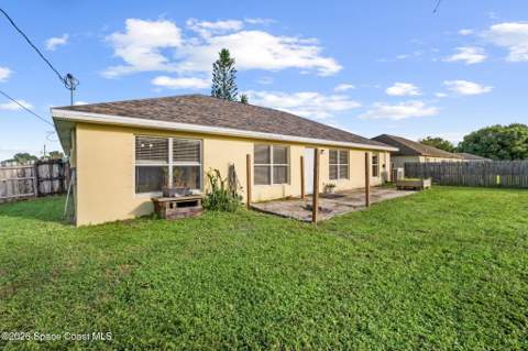 458 Biscayne Avenue, Palm Bay FL - photo 21 of 23