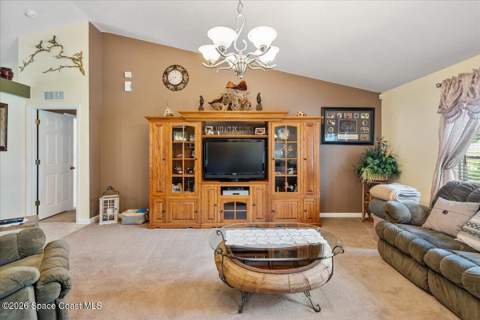 899 Sanford Street, Palm Bay FL - photo 18 of 73