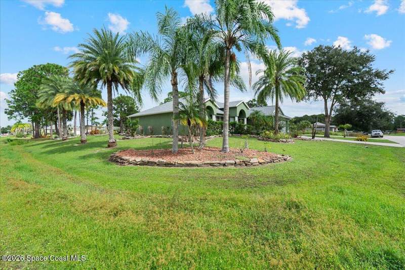3 bedroom Single Family Residence at 899 Sanford Street, Port Malabar Unit 20, Palm Bay — photo 3