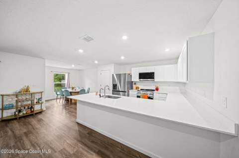 527 Falmouth Street, Palm Bay FL - photo 15 of 26