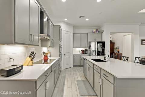 1092 Great Belt Circle, Melbourne FL - photo 17 of 66