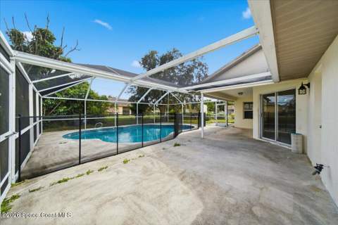 261 Vin Rose Circle, Palm Bay FL - photo 22 of 24