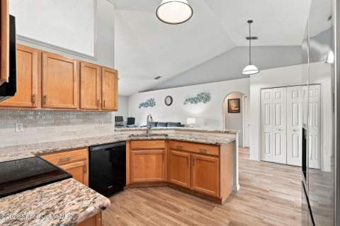 1563 Dozier Circle, Palm Bay FL - photo 12 of 57