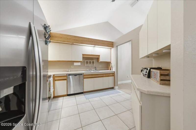 2 bedroom Condominium at 783 Greenwood Manor Circle #14c, Greenwood Manor Condo No 8, West Melbourne — photo 5