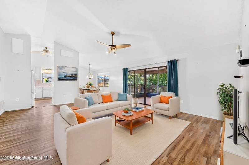3 bedroom Single Family Residence at 4435 Westlake Drive, Hickory Trails Sec 2, Titusville — photo 3