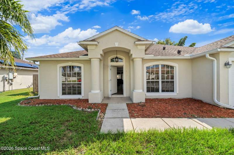 4 bedroom Single Family Residence at 969 Sabal Grove Drive, Sabal Grove Unit 3, Rockledge — photo 3