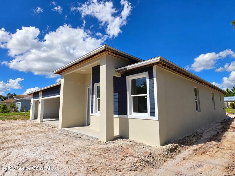 5 bedroom Single Family Residence at 1151 Wyoming Drive, Port Malabar Unit 17, Palm Bay — photo 5