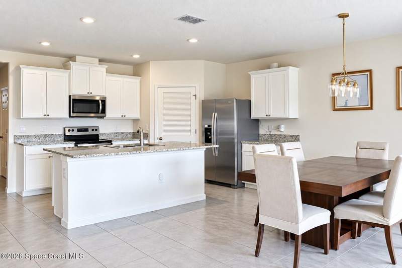 4 bedroom Single Family Residence at 3747 Aberdeen Drive, Cypress Bay Preserve Phase 1, Palm Bay — photo 3