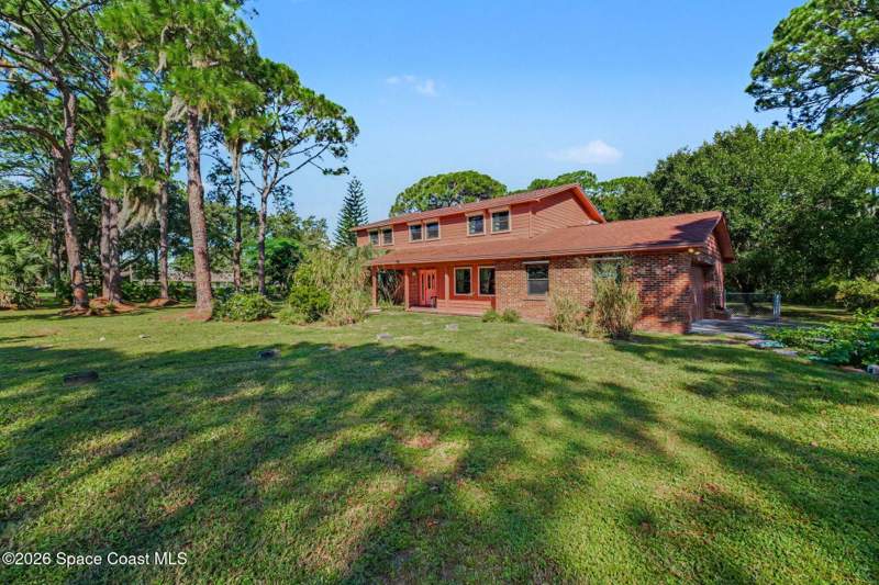 4 bedroom Single Family Residence at 580 Chase Hammock Road, Merritt Island, Merritt Island — photo 3