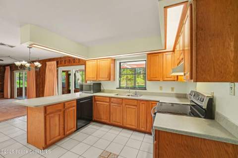 580 Chase Hammock Road, Merritt Island FL - photo 19 of 33