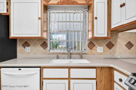 1533 Wake Forest Road, Palm Bay FL - photo 14 of 43