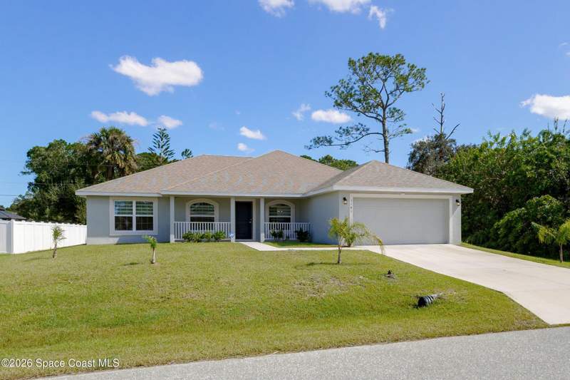 4 bedroom Single Family Residence at 3141 Westover Avenue, Port Malabar Unit 24, Palm Bay — photo 5
