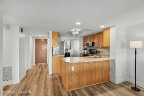 55 N 4th Street #103, Cocoa Beach FL - photo 21 of 53
