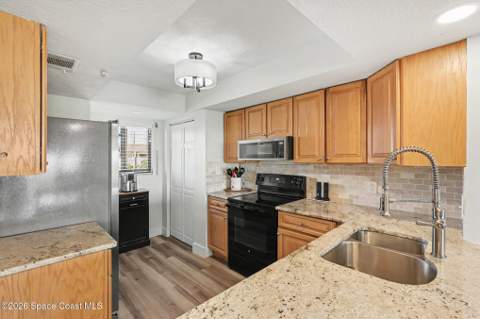55 N 4th Street #103, Cocoa Beach FL - photo 23 of 53