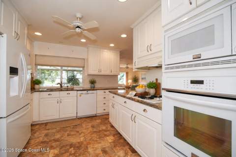 444 Cardinal Drive, Satellite Beach FL - photo 19 of 66