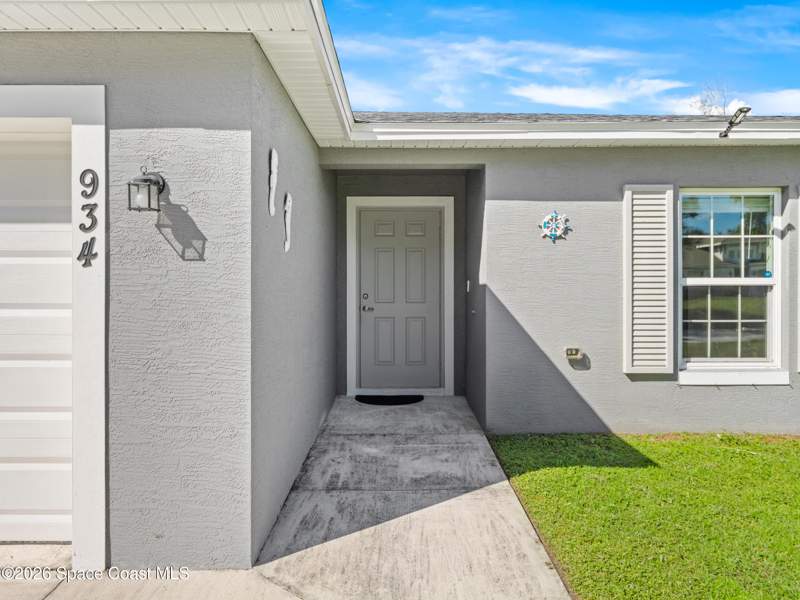 4 bedroom Single Family Residence at 934 Tacaro Avenue, Port Malabar Unit 15, Palm Bay — photo 4