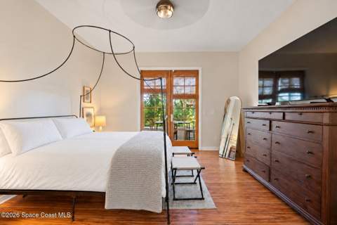 380 Lakeview Drive, Melbourne Beach FL - photo 19 of 51