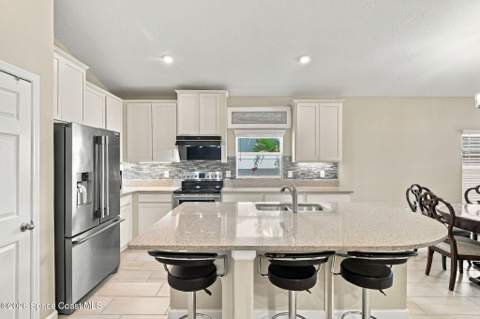991 Peta Way, Melbourne FL - photo 14 of 46