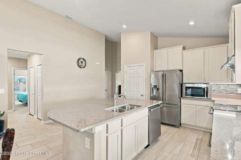 991 Peta Way, Melbourne FL - photo 16 of 46