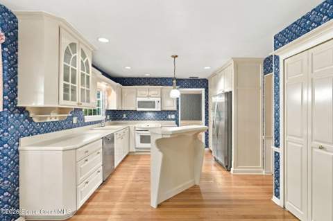 655 Woodbridge Drive, Melbourne FL - photo 24 of 83