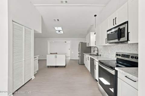 711 Kempten Street, Palm Bay FL - photo 23 of 56
