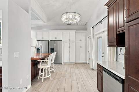 501 Avenue A, Melbourne Beach FL - photo 12 of 95