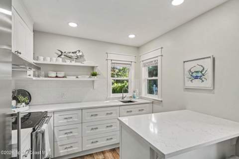 505 Jefferson Avenue, Cape Canaveral FL - photo 11 of 30