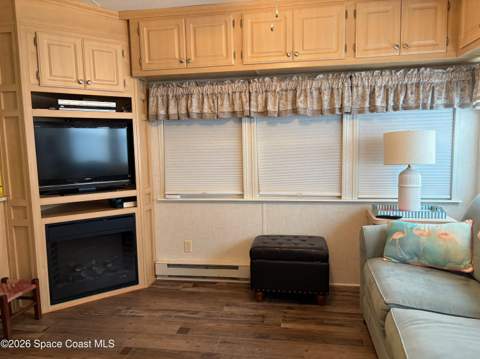 573 Carousel Lane #284, Melbourne Beach FL - photo 6 of 48