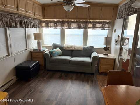 573 Carousel Lane #284, Melbourne Beach FL - photo 7 of 48