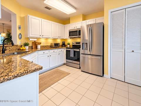 919 Ridge Lake Drive, Melbourne FL - photo 9 of 14