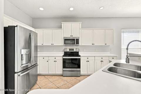 660 Misty Creek Drive, Melbourne FL - photo 15 of 46