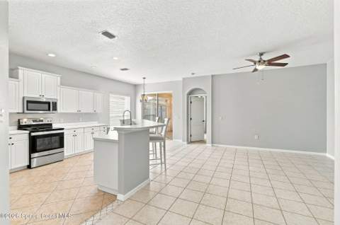 660 Misty Creek Drive, Melbourne FL - photo 16 of 46